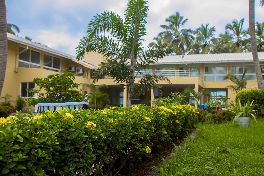 Hotel Villa Viana Marawila Ngoại thất bức ảnh